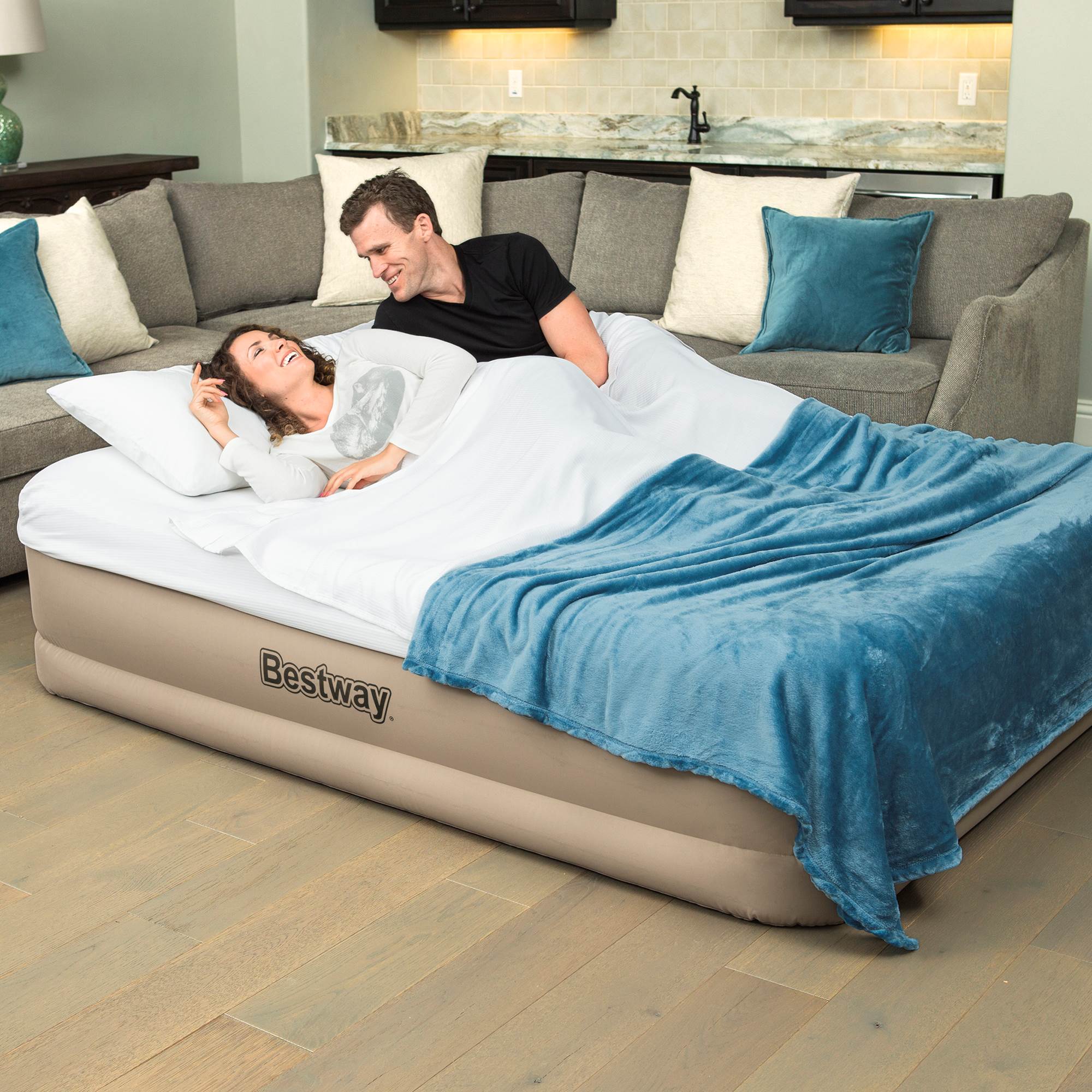 Bestway Fortech 20" Indoor Queen Airbed Air Mattress w/ BuiltIn Pump