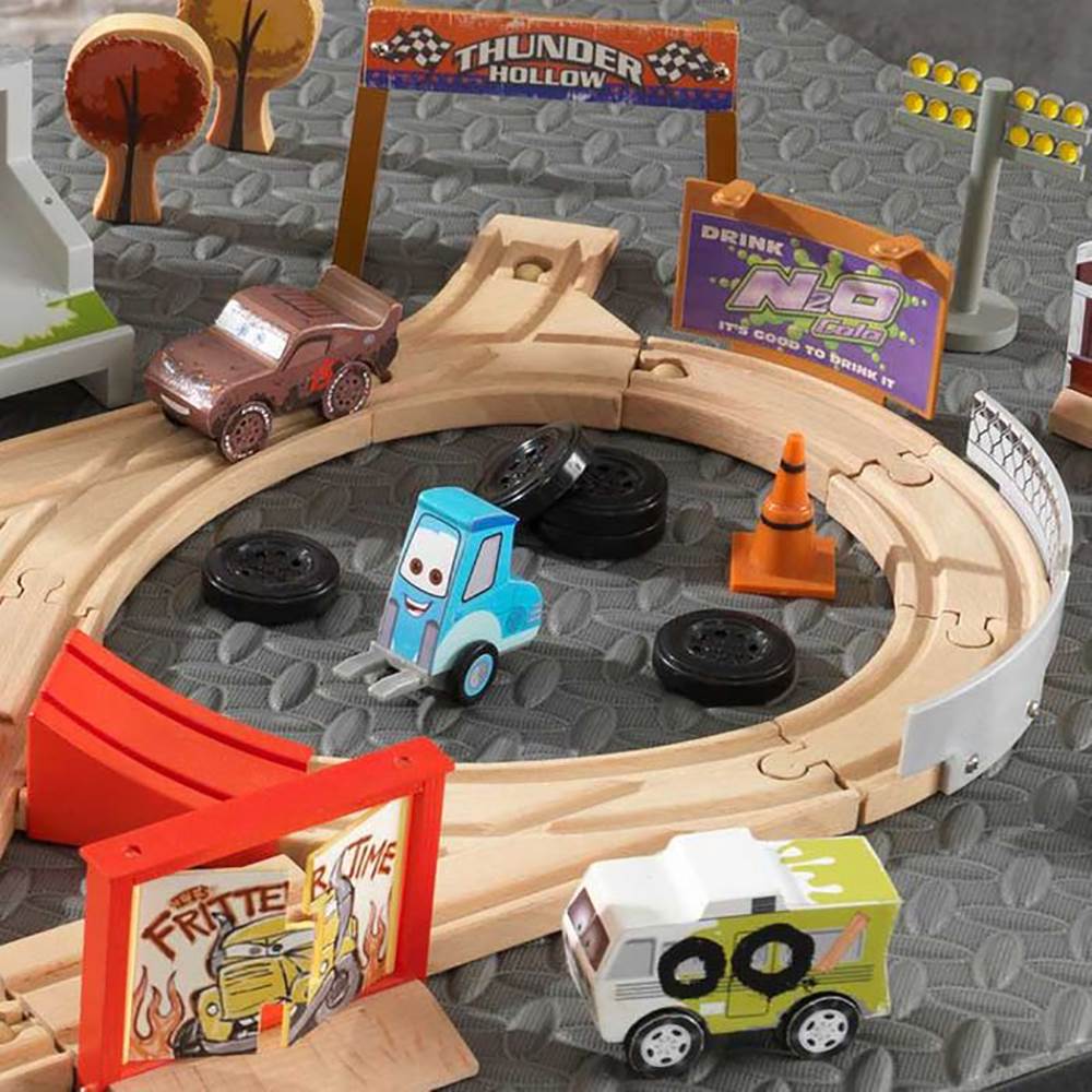 Kidkraft Disney Pixar Cars 3 50 Piece Thunder Hollow Toy