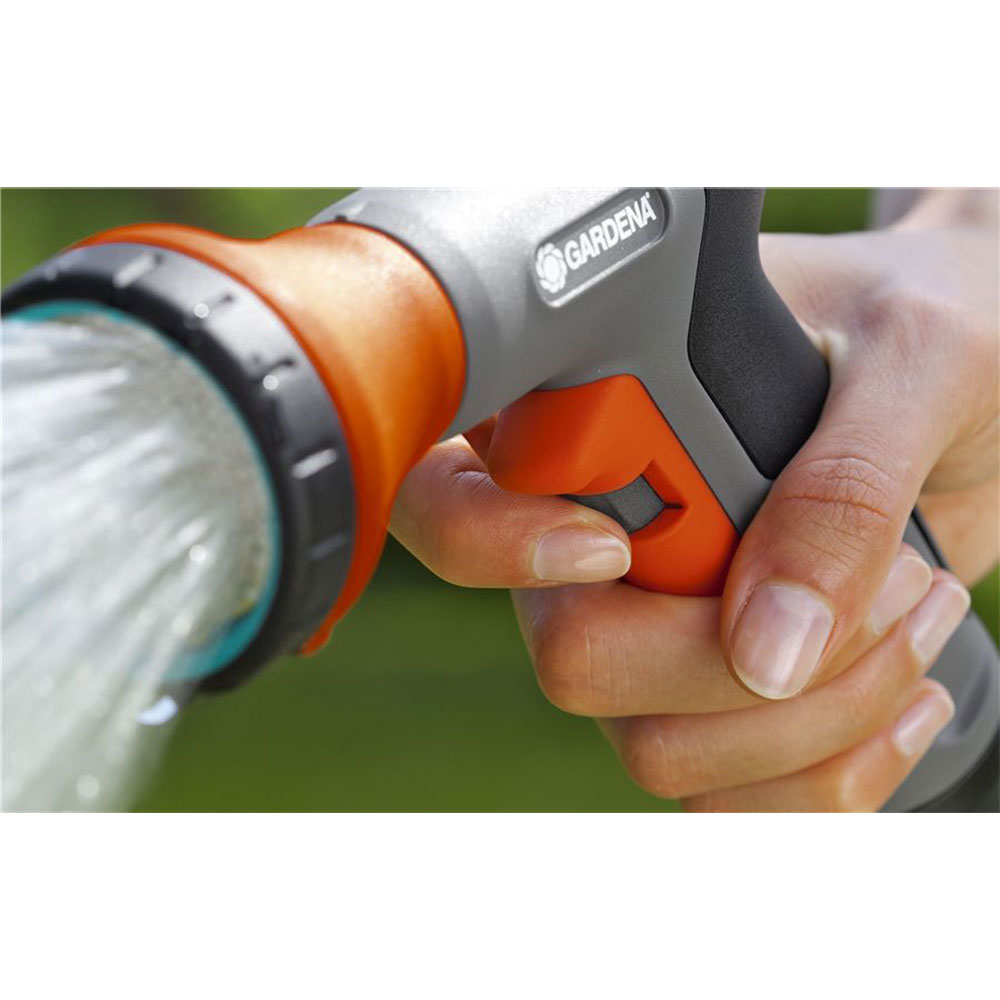 Gardena Frost Proof 2 in 1 Hose Nozzle for Garden Water Hose, Orange