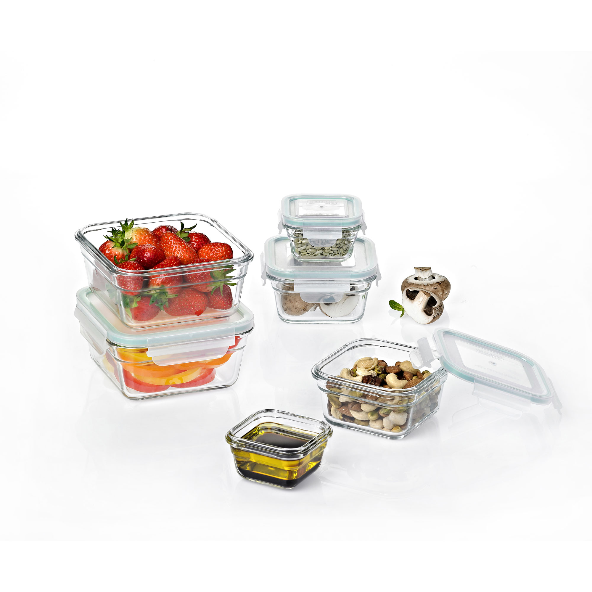 glass food storage set by glasslock