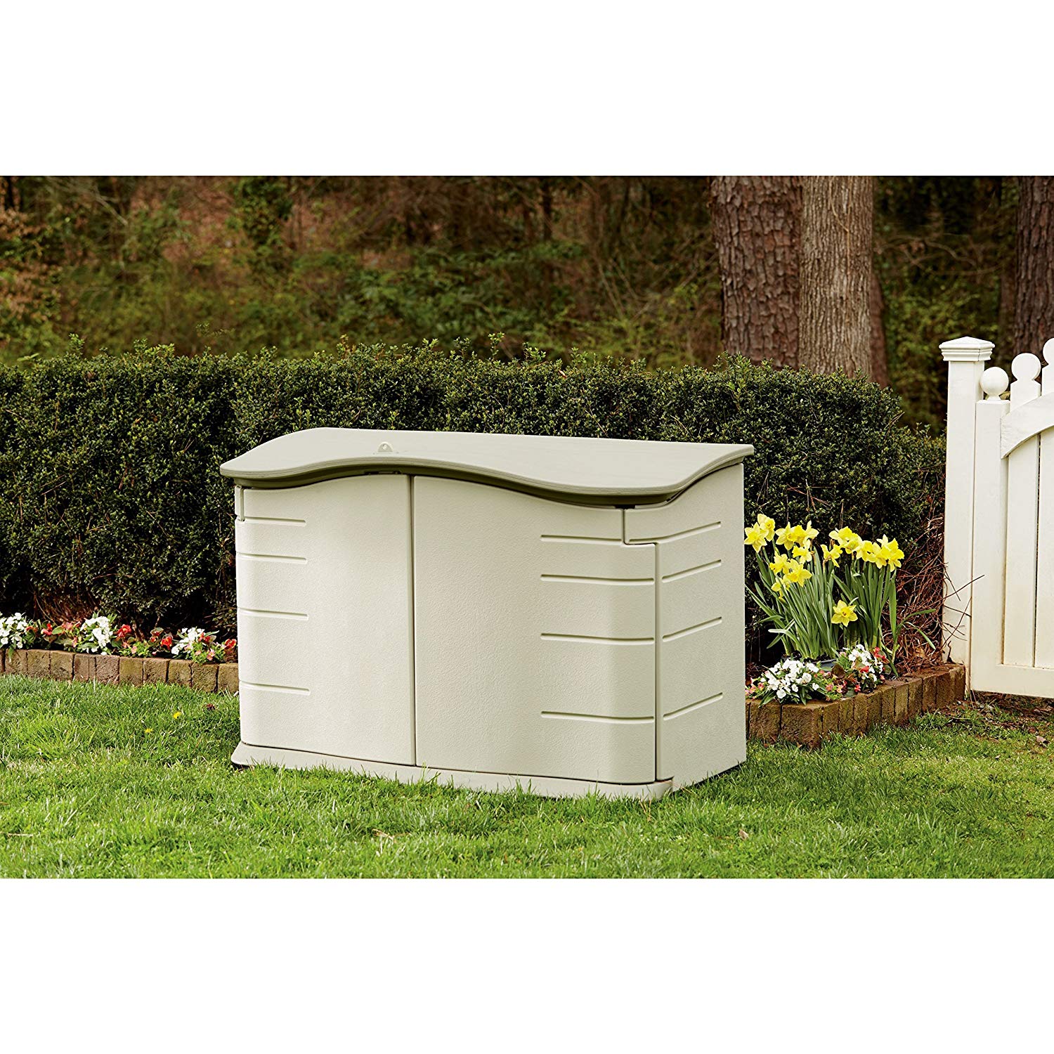 Rubbermaid Plastic Double Walled Horizontal Storage Shed