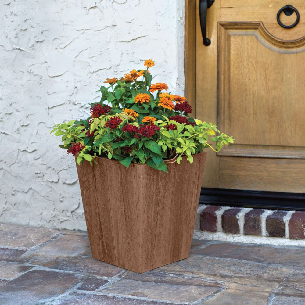 suncast pinehurst planter