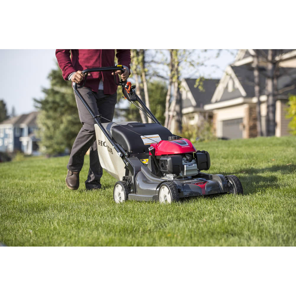 Honda HRX217K6HYA 21 Inch 4 In 1 Versamow System Gas Walk Behind Lawn