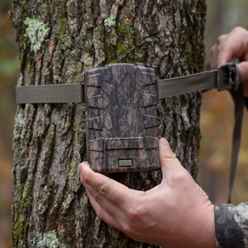 Moultrie Mobile MA2 AT&T 4G Cellular Wireless Game Trail Camera Field