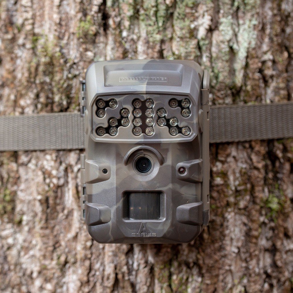 Moultrie A700i Compact Night Vision Deer Game/ Trail Camera, Smoke Screen Camo 53695133355 eBay