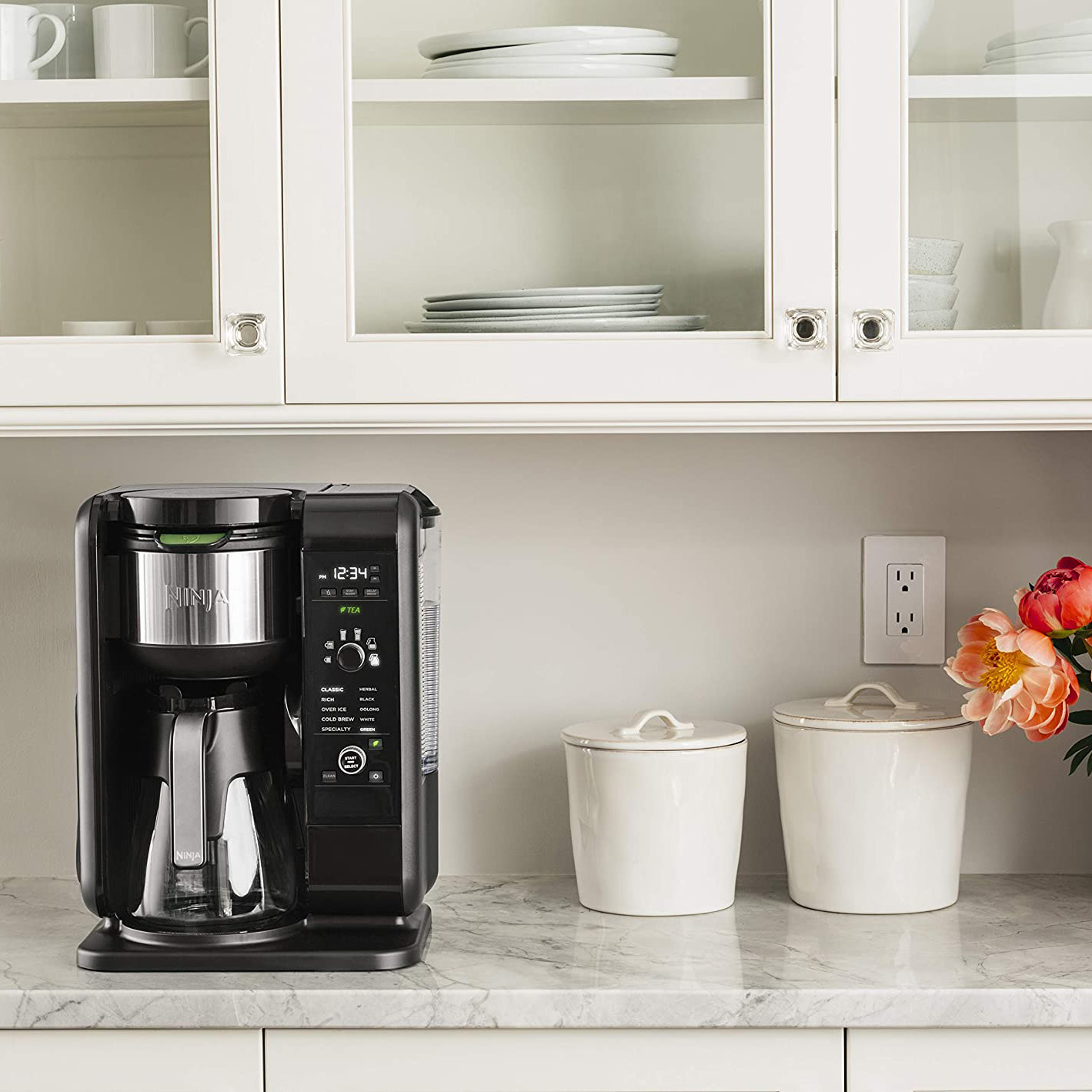 Ninja Auto iQ Intelligent Hot/Cold Brew Tea and Coffee Maker w/ Built