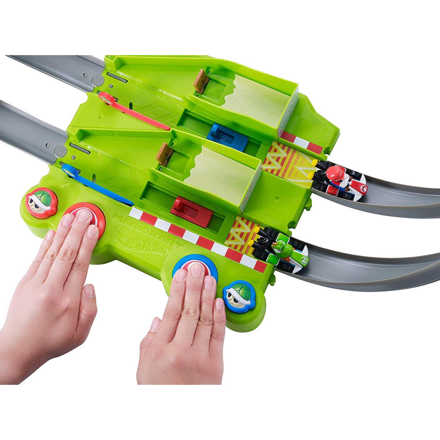 Hot Wheels GCP27 Mario Kart Circuit Race Car Track Play Set Toy with 2