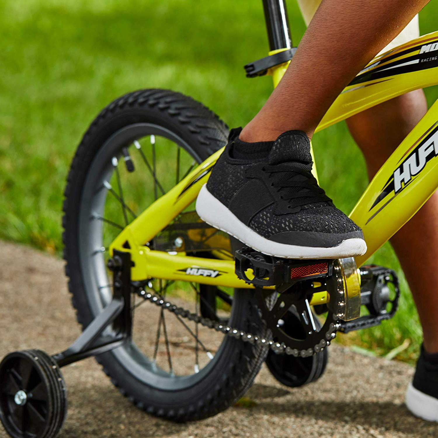 training wheels for huffy 16 inch bike