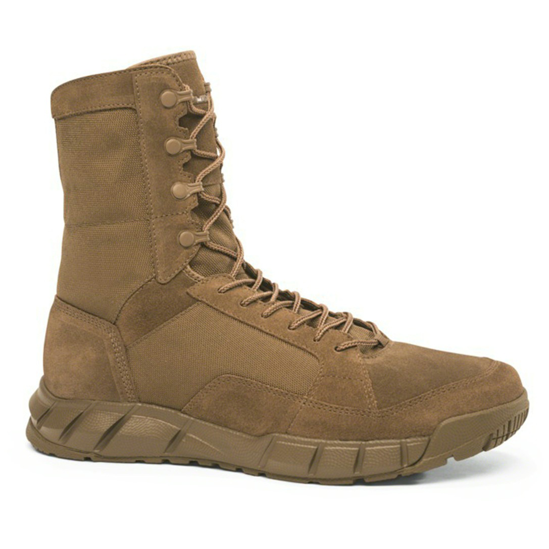 Oakley Men's Coyote Leather Light Assault Boot 2 with Nylon Laces Sized ...