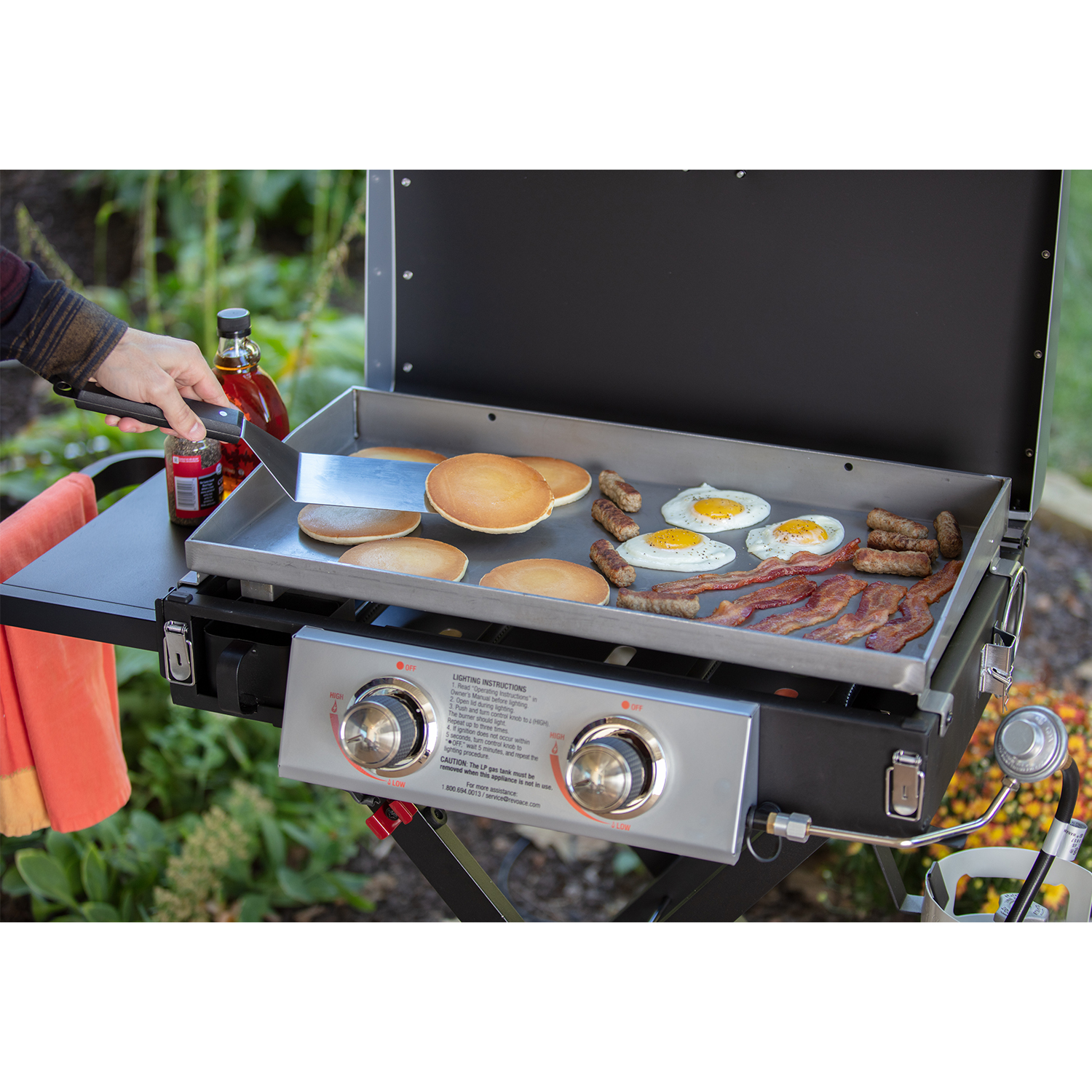 Razor Griddle 25 Inch 2 Burner LP Propane Gas w/ Folding Shelf, Steel ...