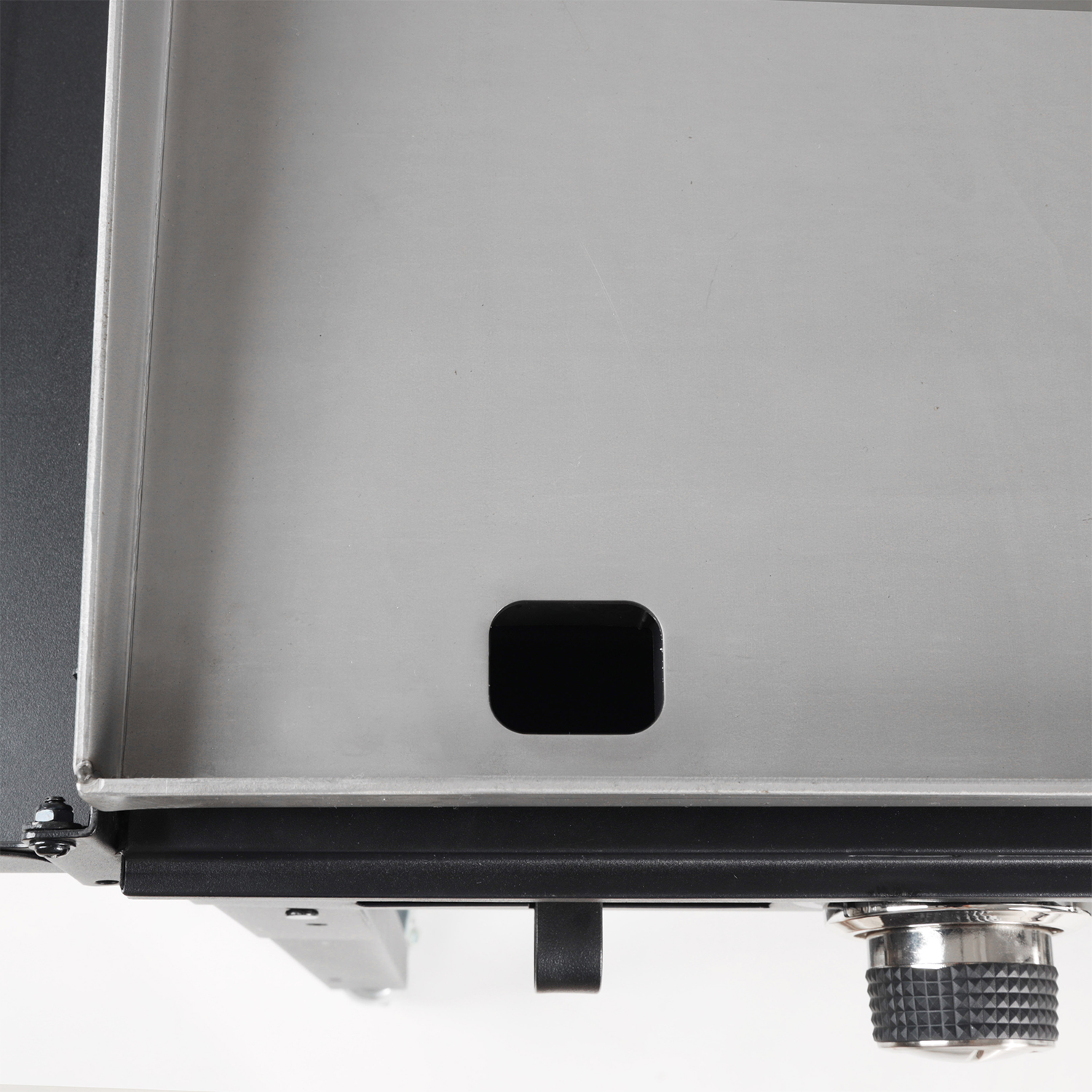 Razor Griddle GGC1643M 37 Inch Outdoor 4 Burner LP Propane Gas Griddle