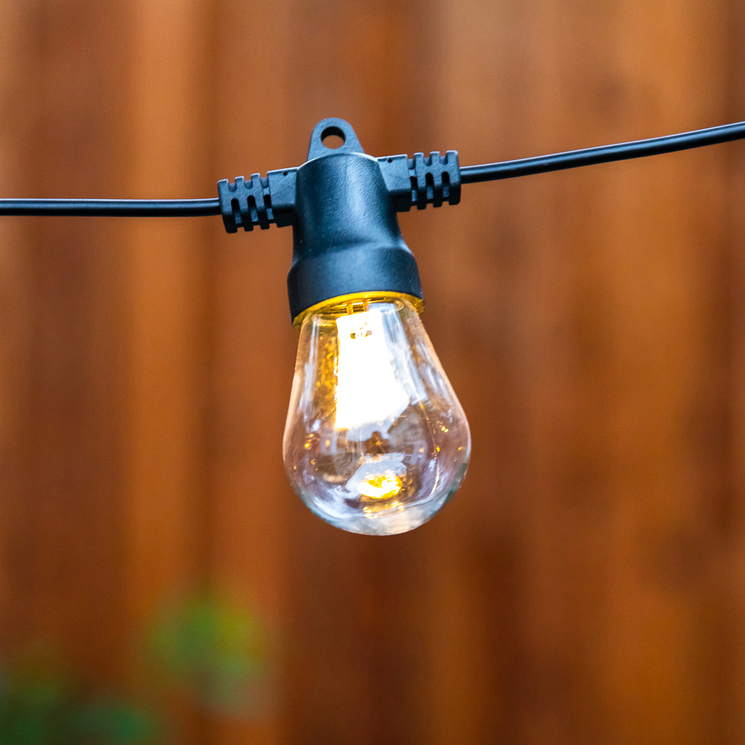 luminar outdoor 20 ft 10 bulb outdoor solar string lights