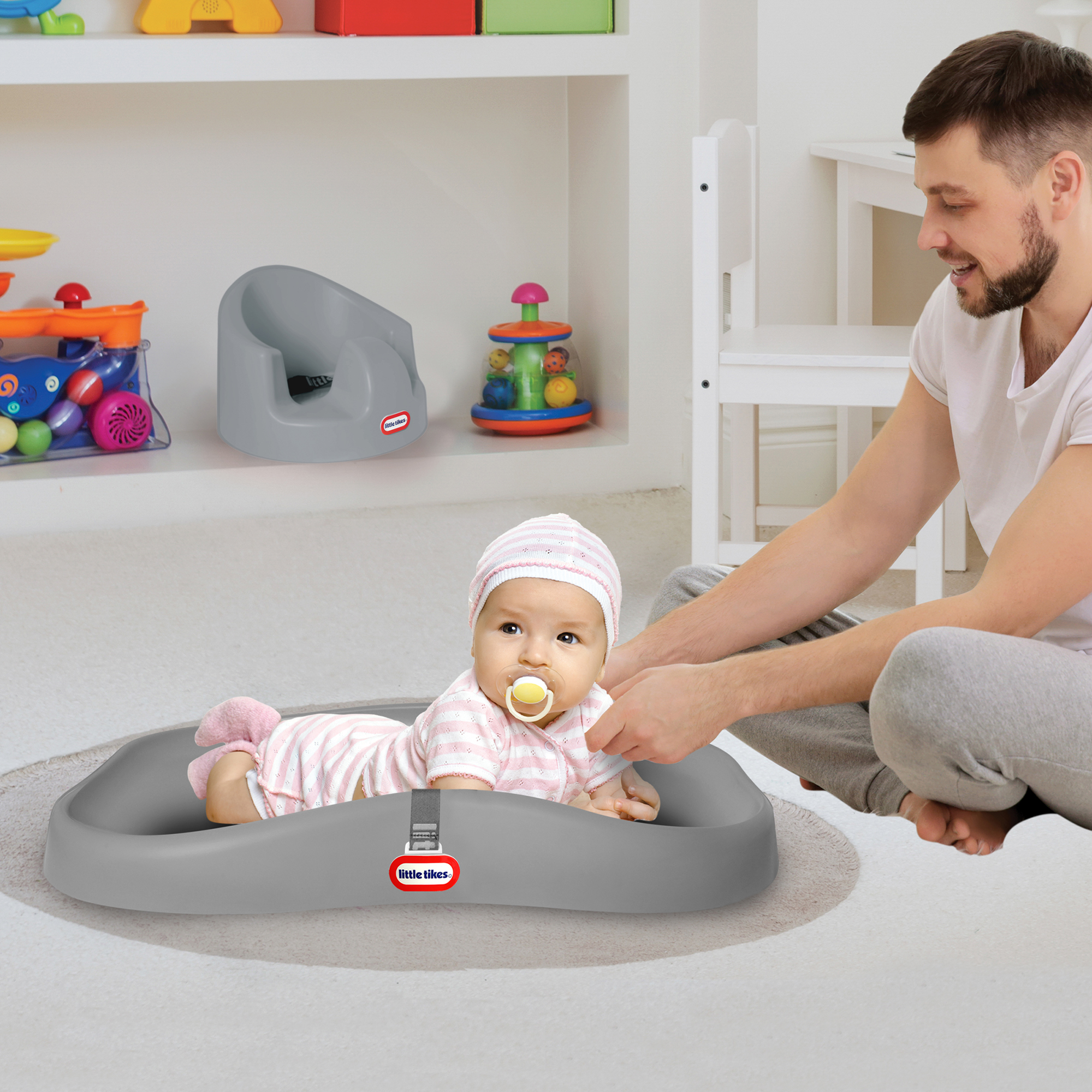 Little Tikes Deluxe 2In1 Baby Infant Changing Pad and Play Mat, Gray
