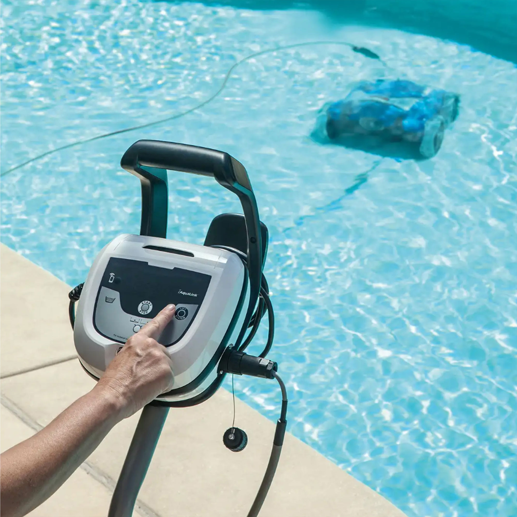 Polaris 9650IQ 4WD Robotic In-Ground Pool Vacuum Cleaner w/ Remote