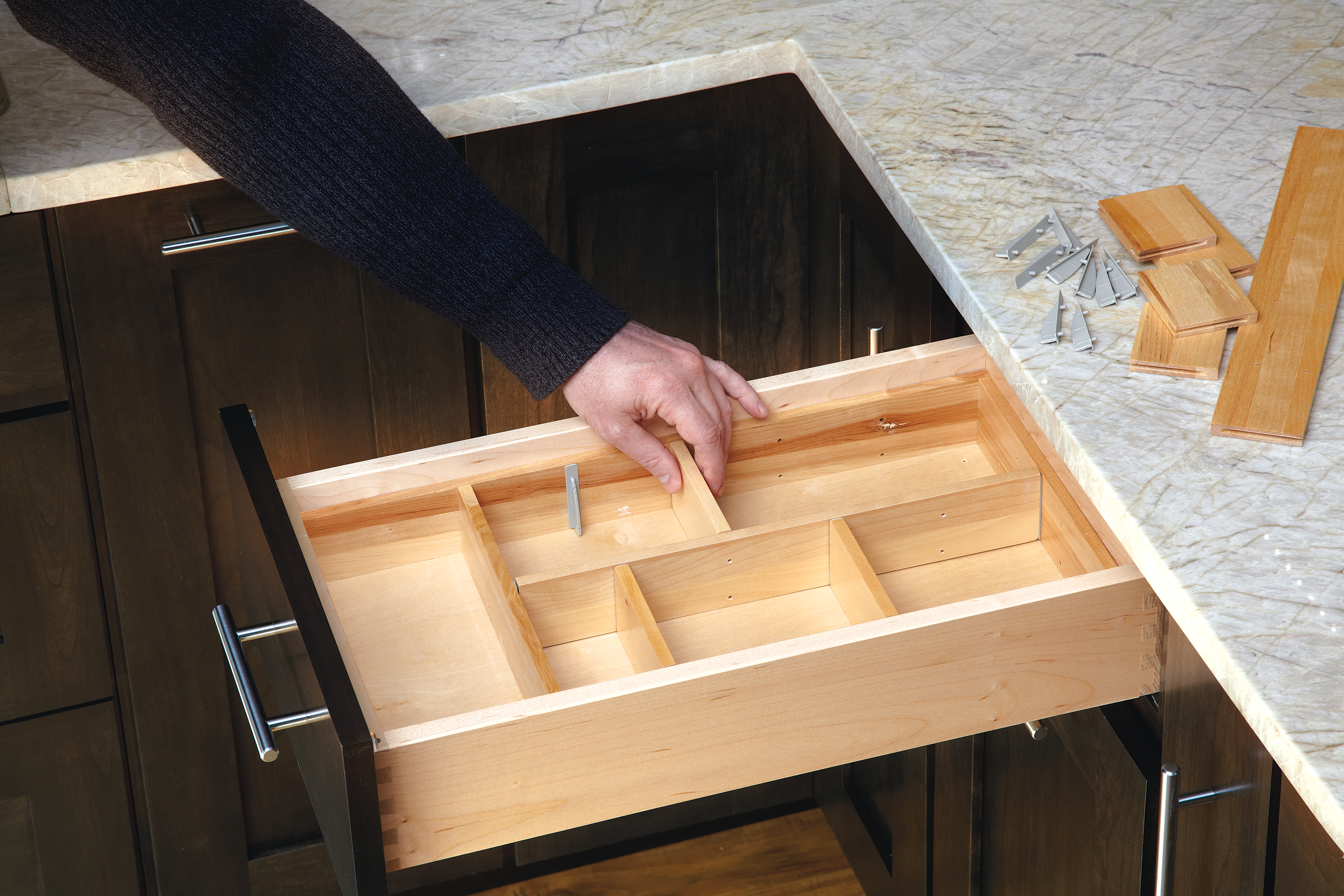 Rev-A-Shelf Anpassbare Drop-in Küche Besteck Schublade Organizer, LD-4CT15-1 - Bild 11 von 11