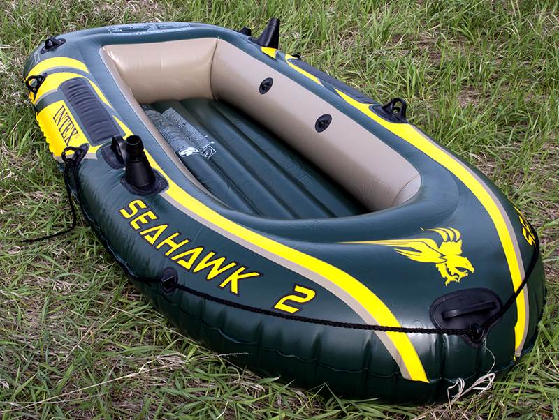 Intex Seahawk 2 Inflatable 2 Person Floating Boat Raft Set with Oars