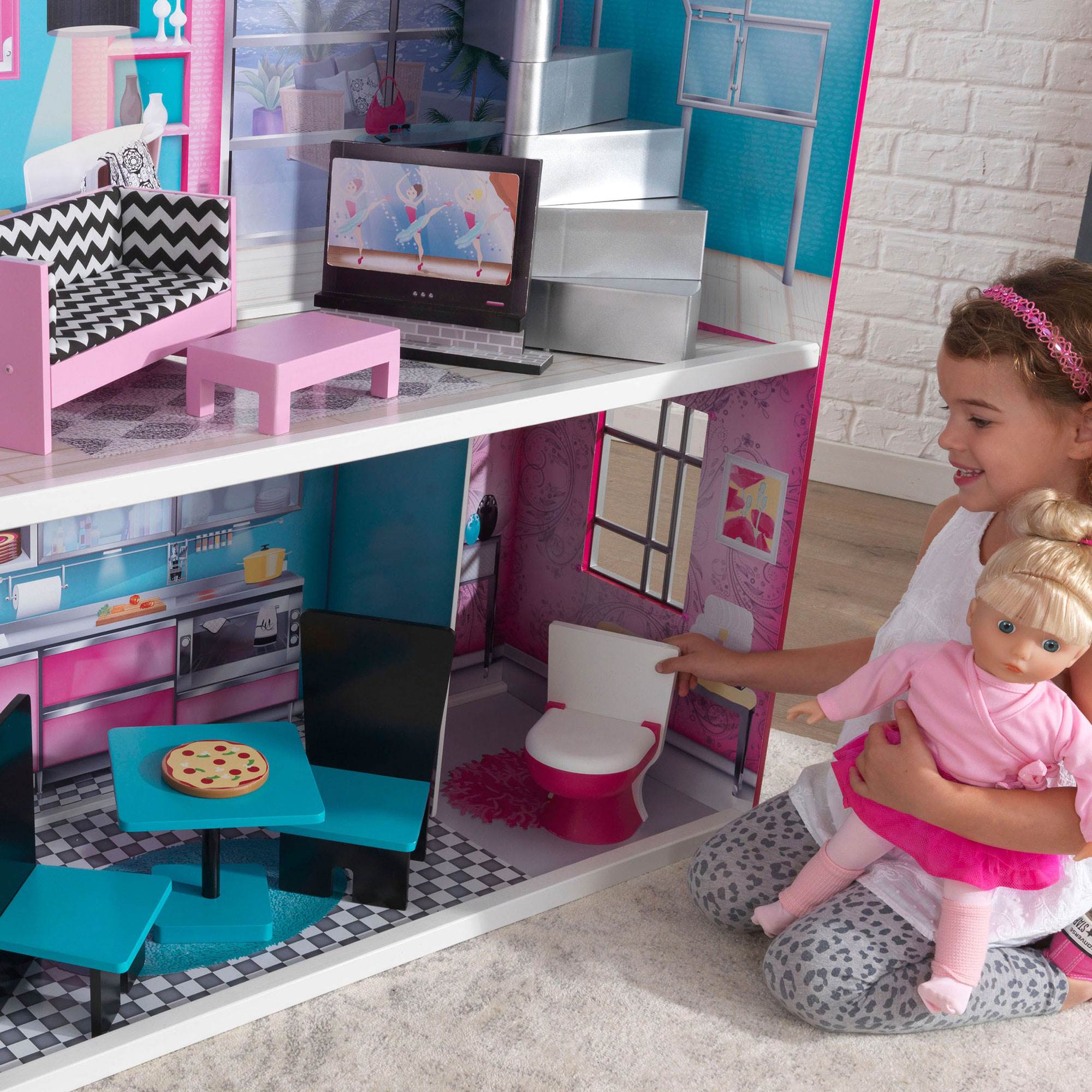 kidkraft dollhouse for 18 dolls