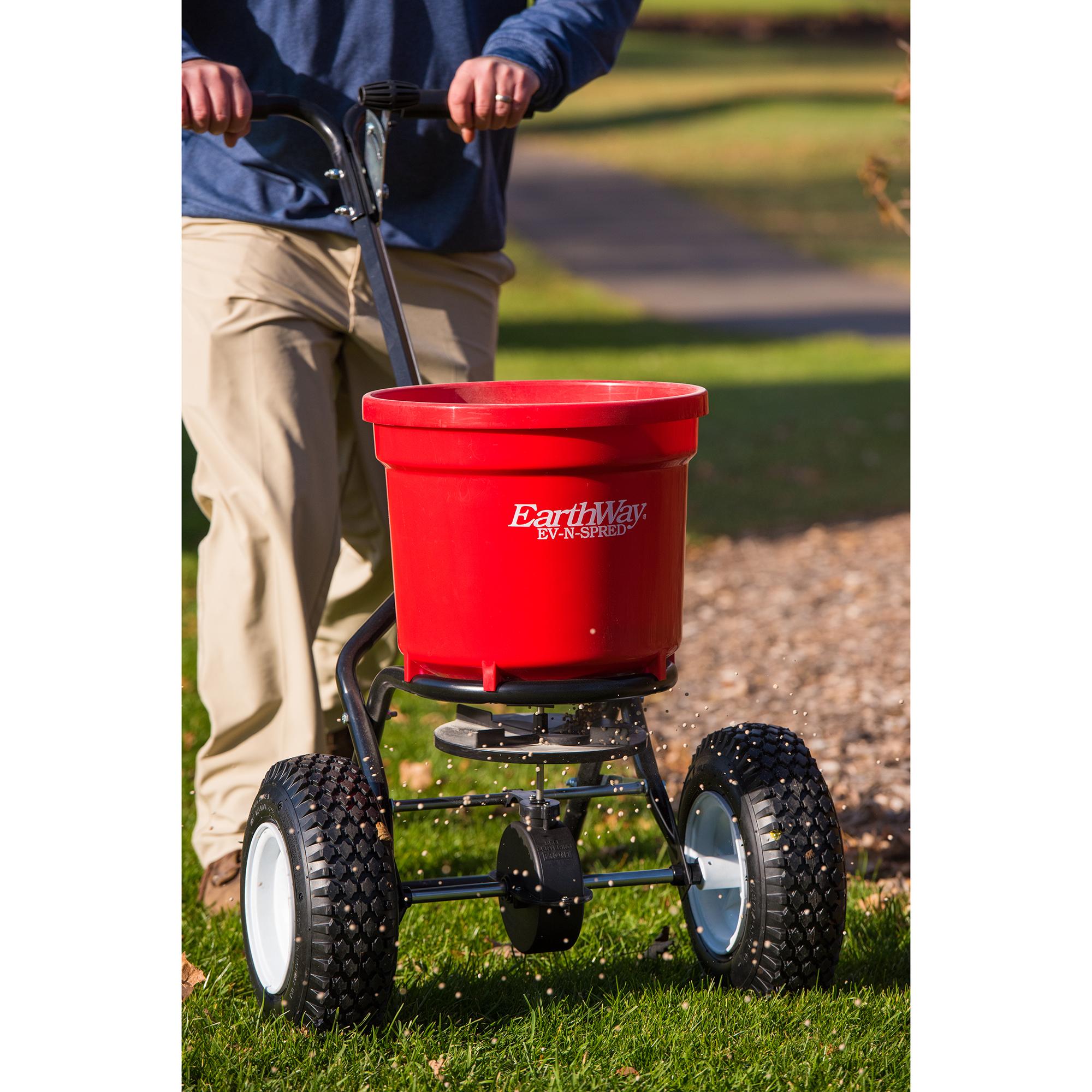 Earthway 2150 50lb Commercial Broadcast WalkBehind Garden Seed Salt