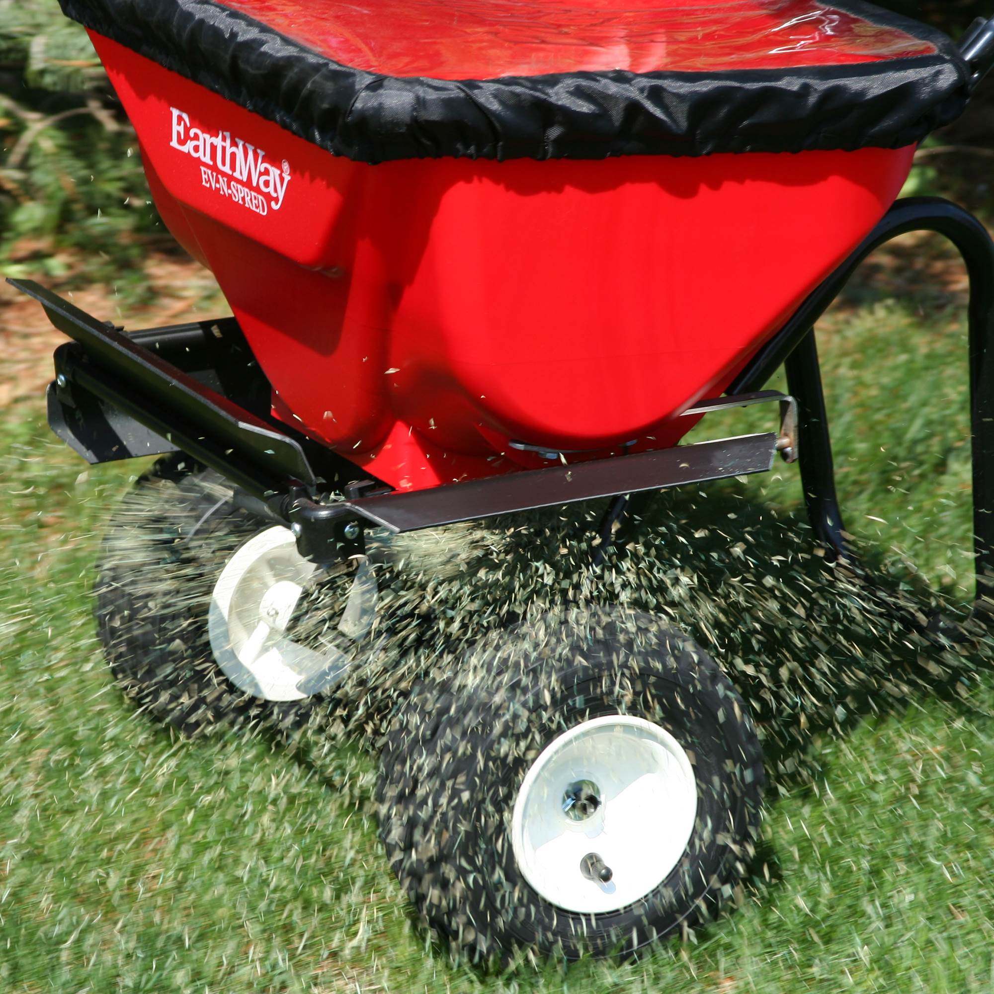 Lawn Feeder Spreader at Garden Equipment