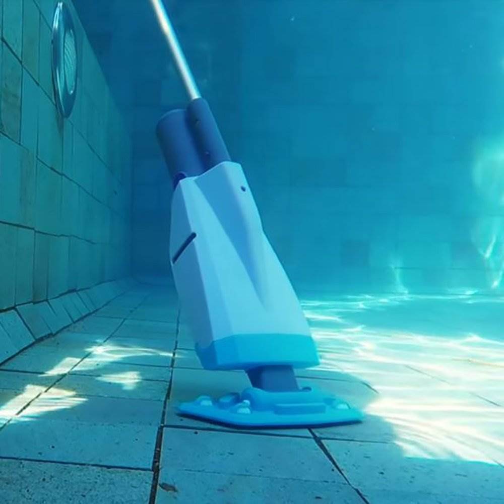 Kokido Telsa 15 Rechargeable Battery Handheld Underwater Pool Vacuum
